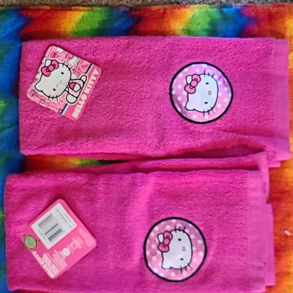 Hello kitty hand towels